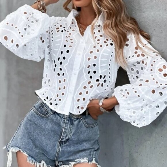 White Eyelet button down crop top - Picture 2 of 7
